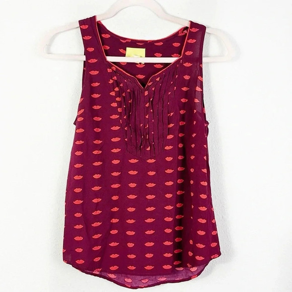 Anthropologie Maeve Burgundy Sleeveless Lips Print Sweetheart Blouse Top Size 0 - Picture 2 of 9